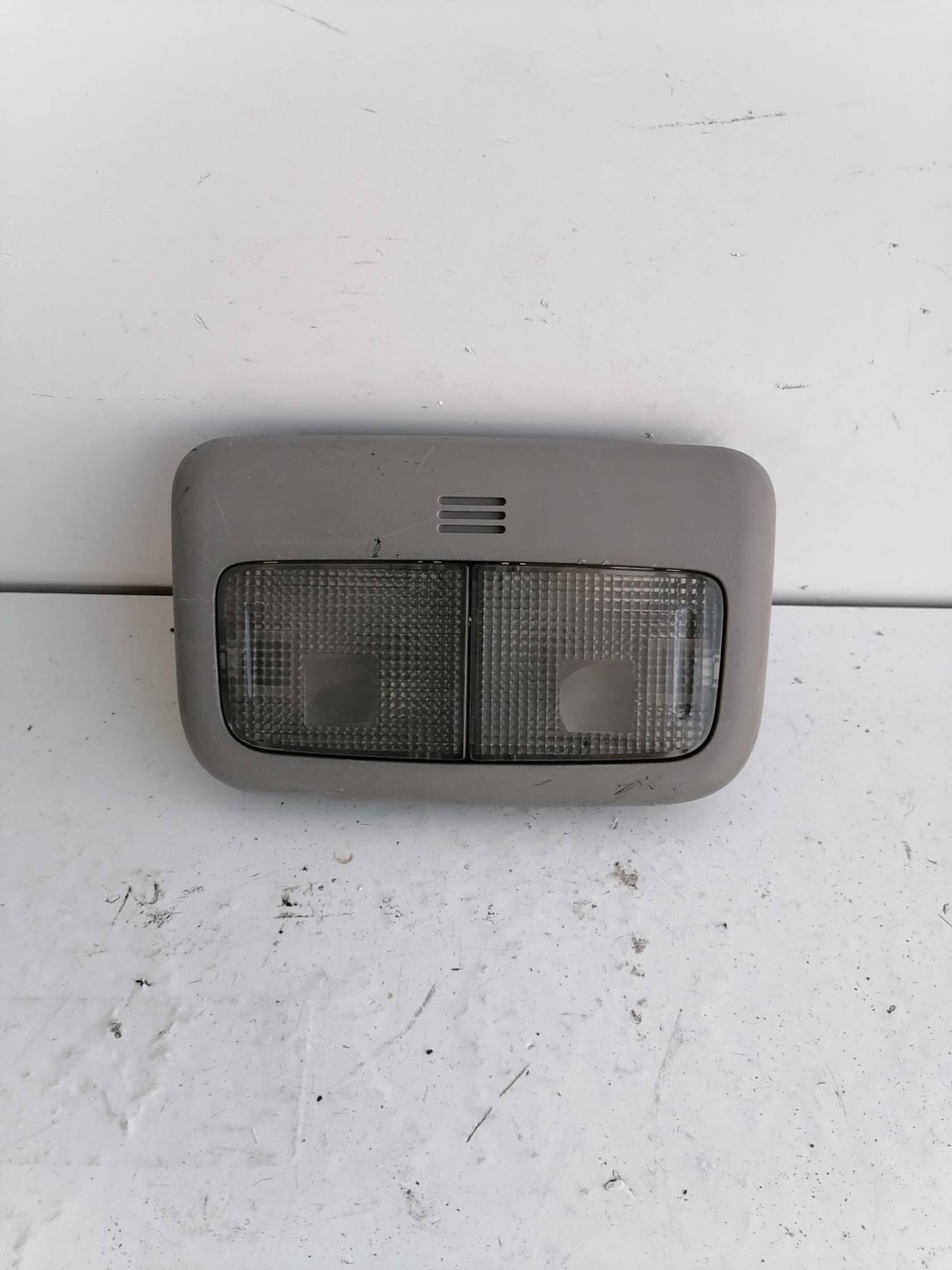 Luce cortesia ant. tetto